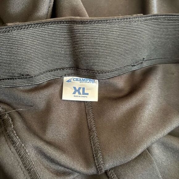 Champro woman’s size XL black Athletic bottoms used - Picture 3 of 3